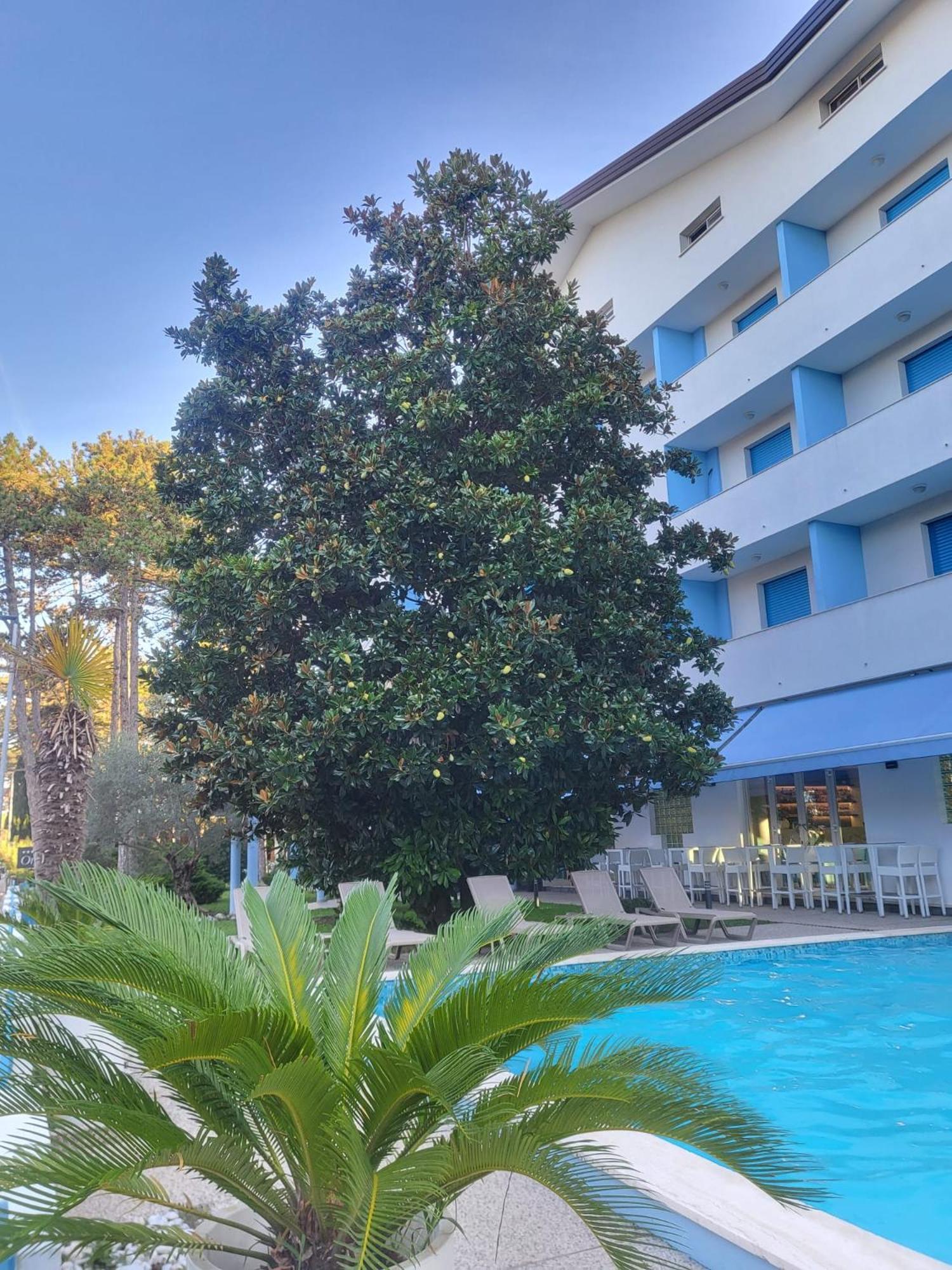 Hotel Olympia لينانو سابيادورو المظهر الخارجي الصورة